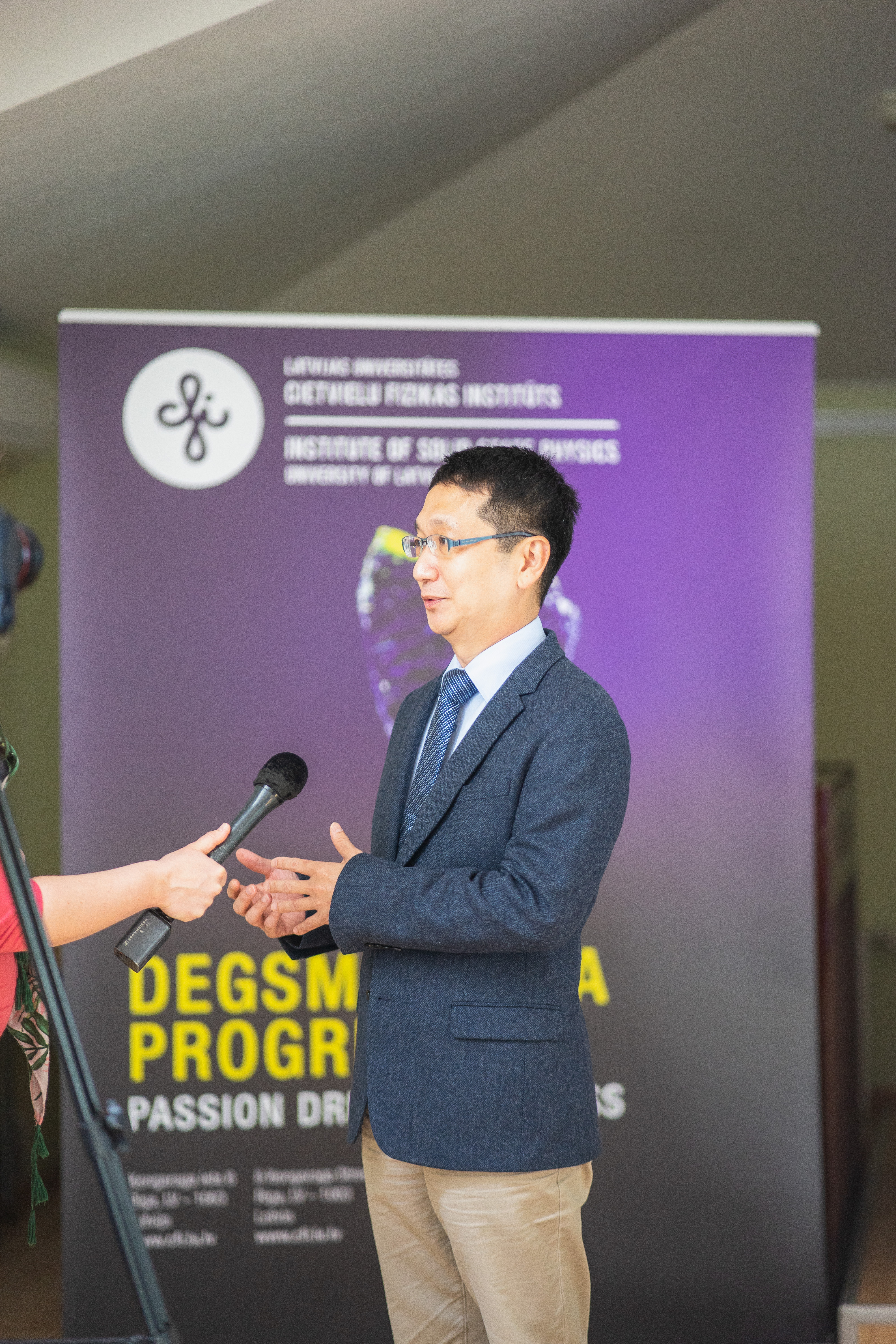 Dr. Mitch Chou interviewd by local press